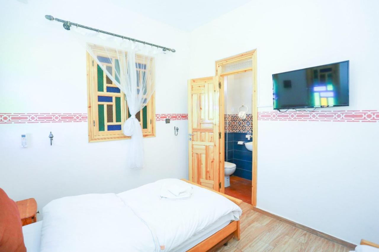 Maison D'Hotes Tinwitchi Azilal Bagian luar foto